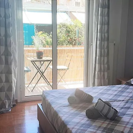 Staying Besides Acropolis! Apartment *