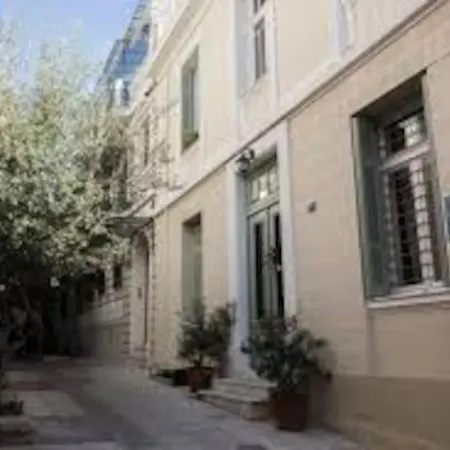 Staying Besides Acropolis! Apartment